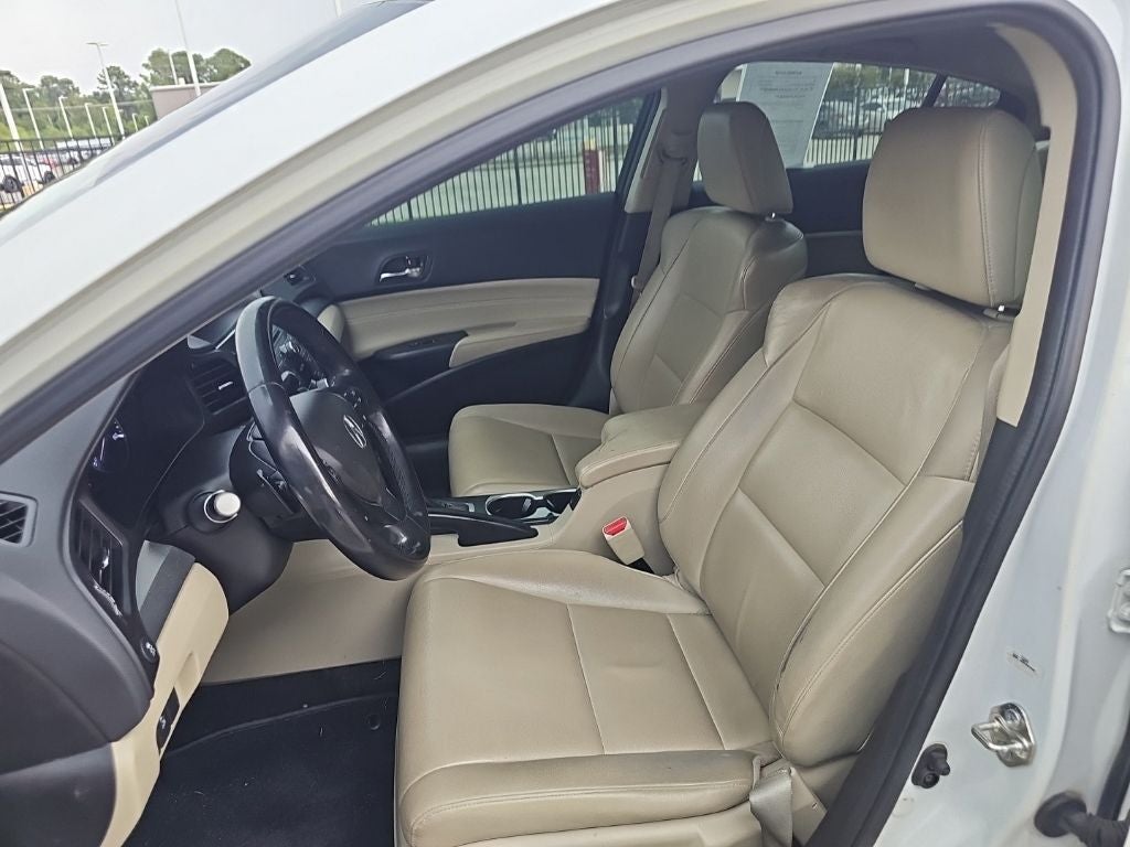2017 Acura ILX Base