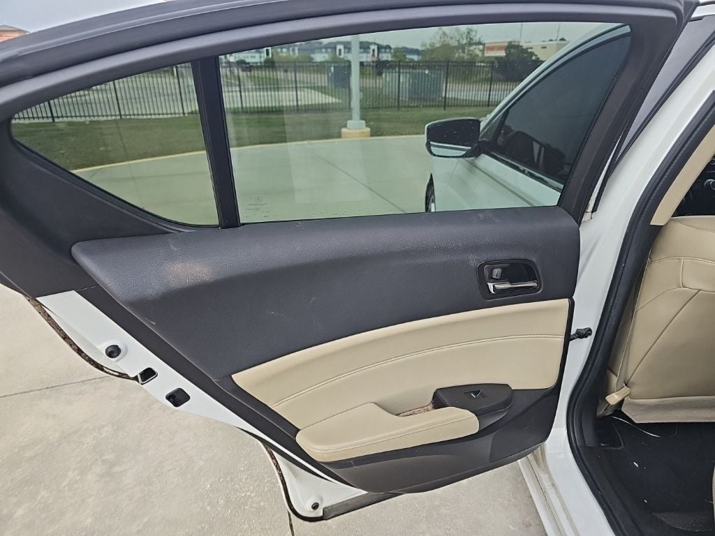 2017 Acura ILX Base