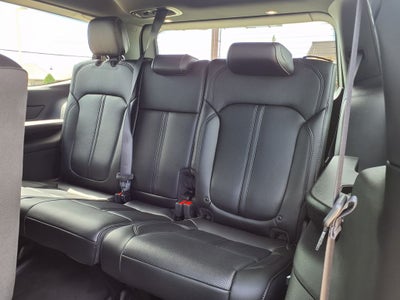 2024 Jeep Wagoneer Base