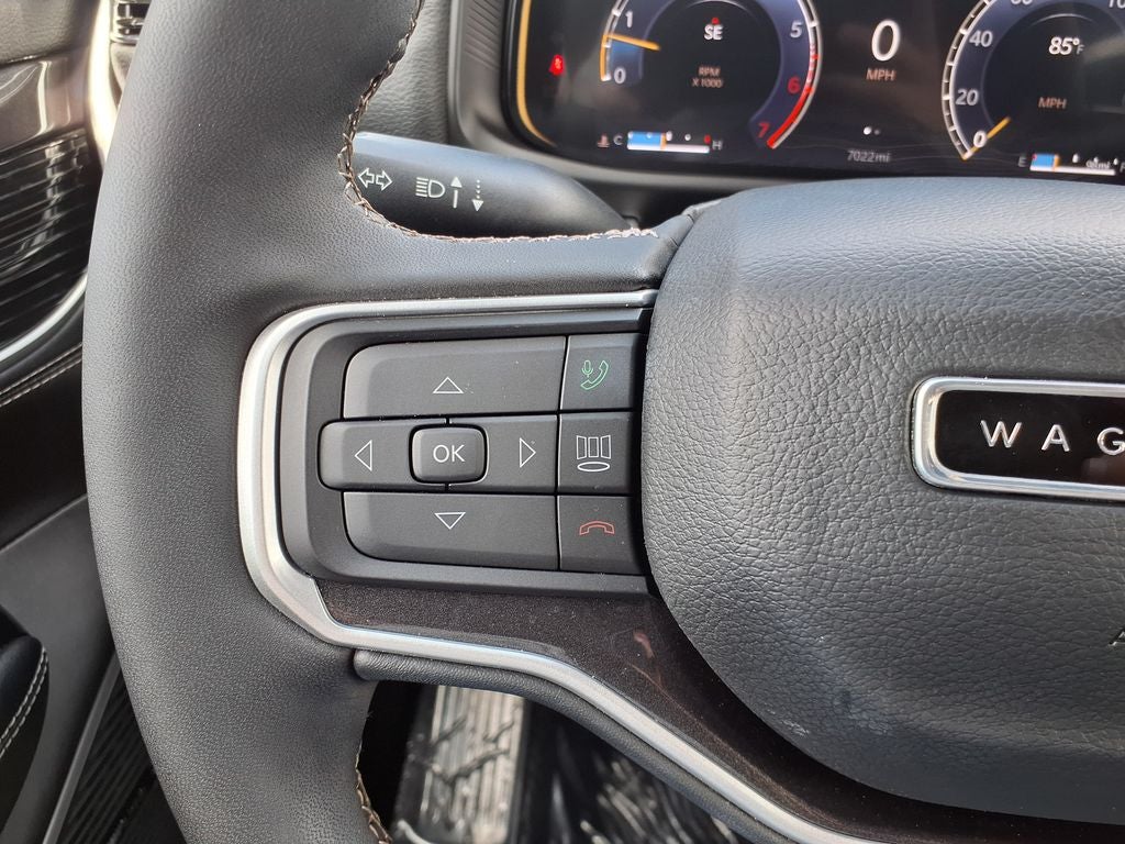 2024 Jeep Wagoneer Base
