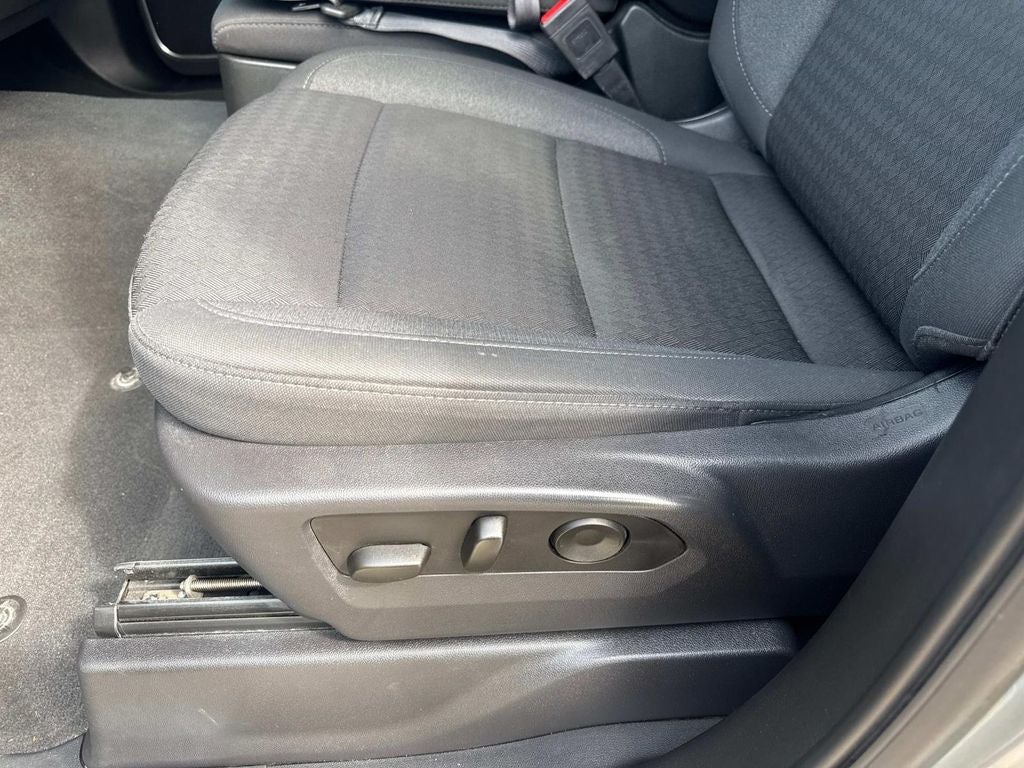 2025 Chevrolet Silverado 1500 LT LT1