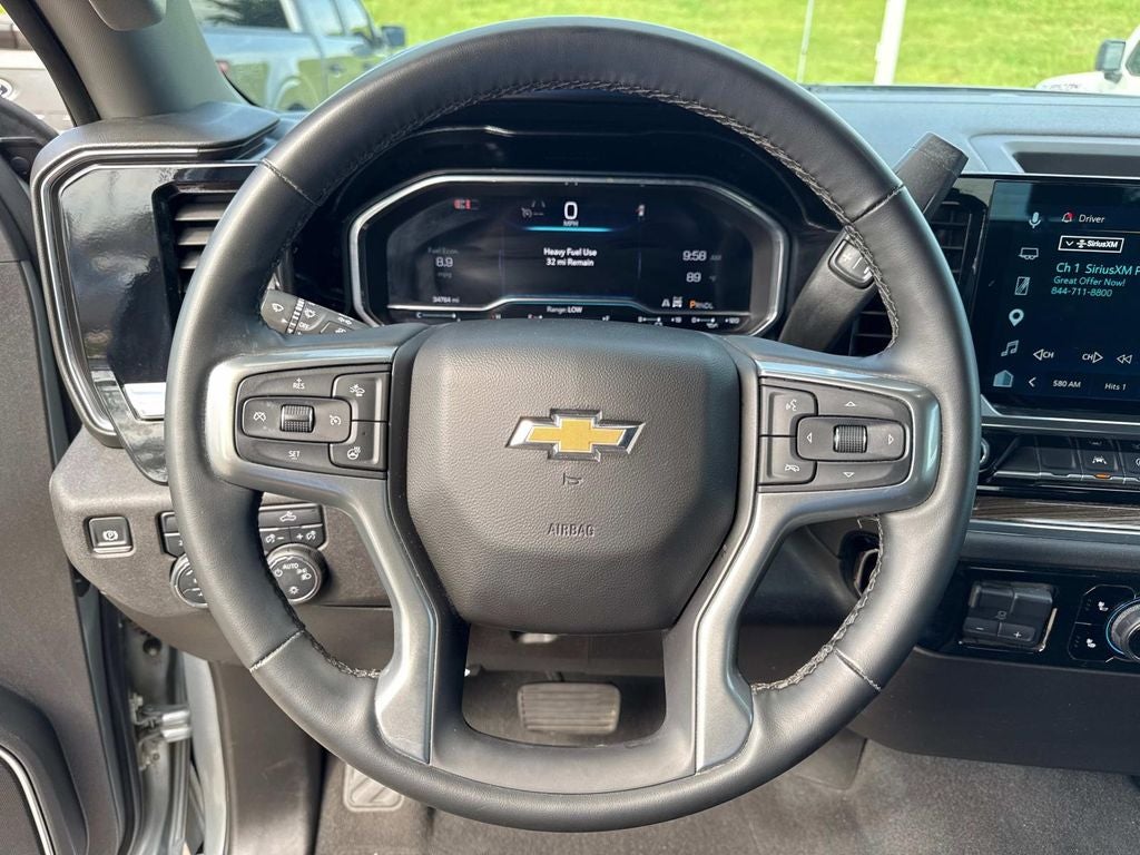 2025 Chevrolet Silverado 1500 LT LT1