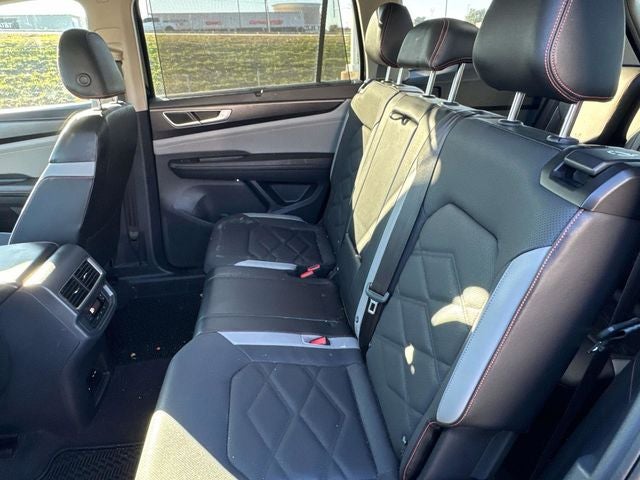 2024 Volkswagen Atlas 2.0T Peak Edition SE w/Technology