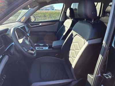 2024 Volkswagen Atlas 2.0T Peak Edition SE w/Technology