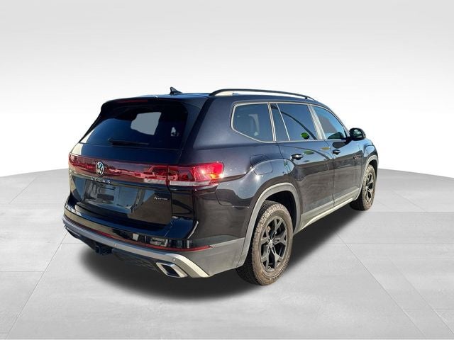 2024 Volkswagen Atlas 2.0T Peak Edition SE w/Technology