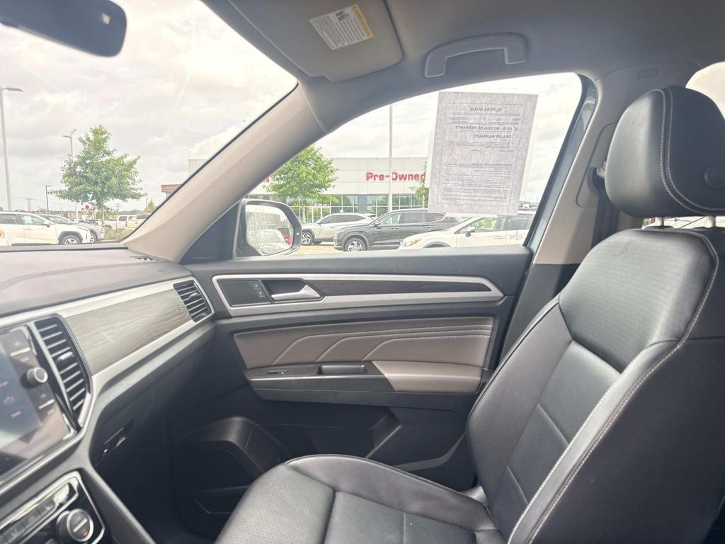2022 Volkswagen Atlas 3.6L V6 SE w/Technology