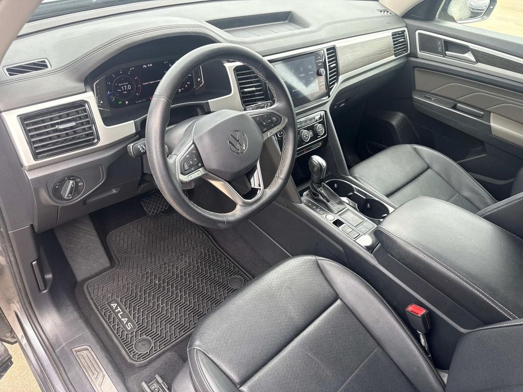 2022 Volkswagen Atlas 3.6L V6 SE w/Technology