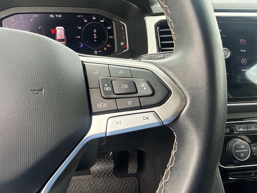 2022 Volkswagen Atlas 3.6L V6 SE w/Technology