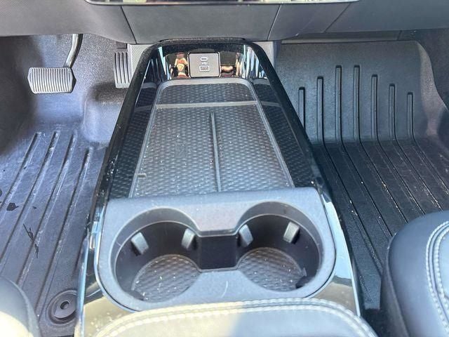 2022 Ford Mustang Mach-E Select