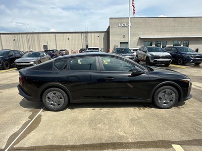 2026 Kia K4 LX