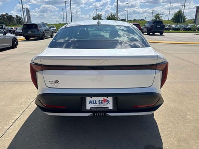 2026 Kia K4 LX