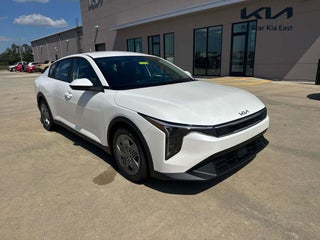 2026 Kia K4 LX