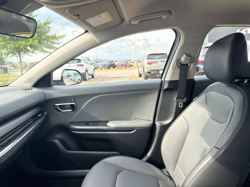 2026 Kia K4 EX