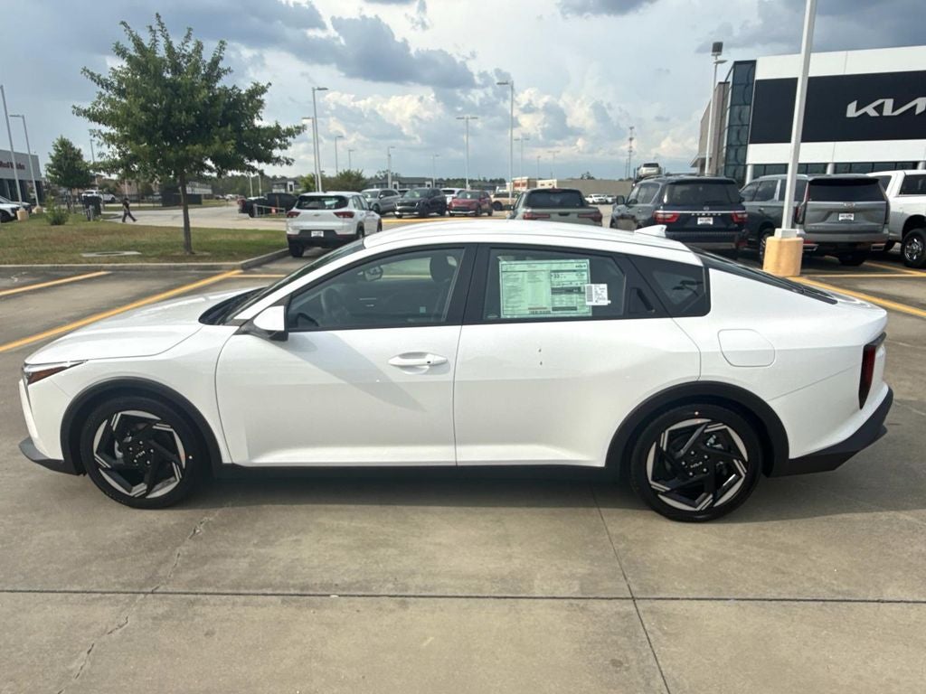 2026 Kia K4 EX