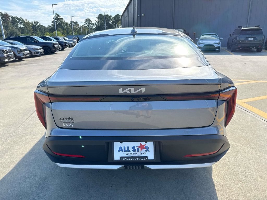 2026 Kia K4 EX
