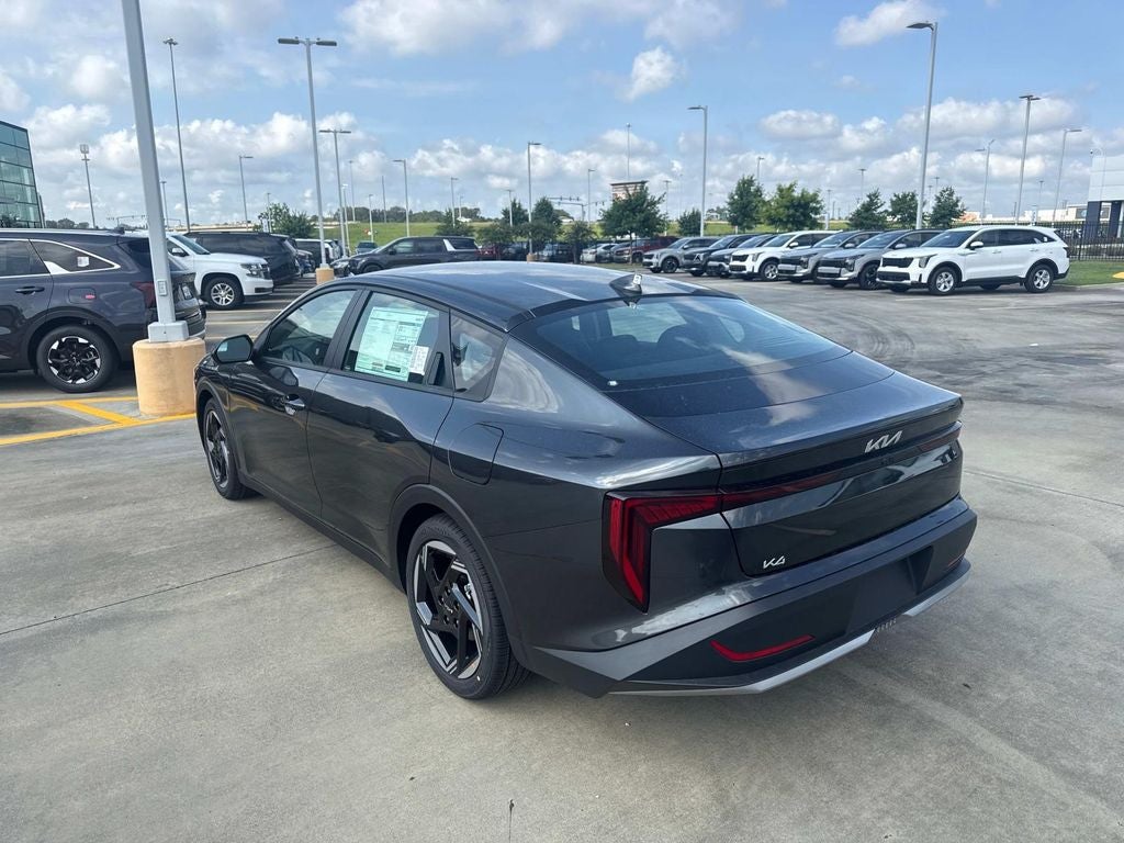 2026 Kia K4 EX
