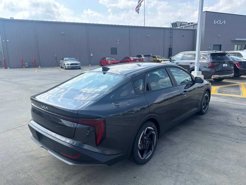 2026 Kia K4 EX