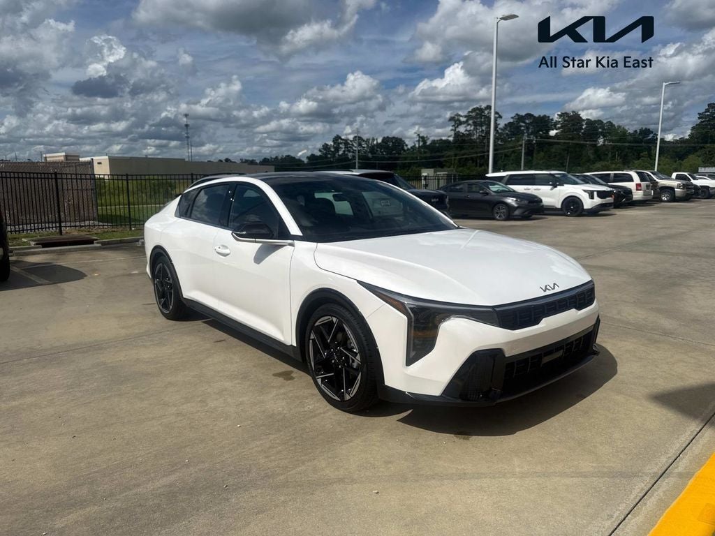 2026 Kia K4 GT-Line