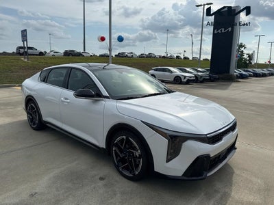 2026 Kia K4 GT-Line