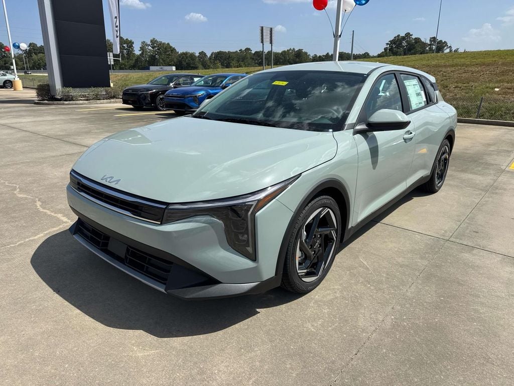 2026 Kia K4 Hatchback EX