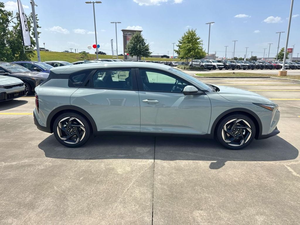 2026 Kia K4 Hatchback EX