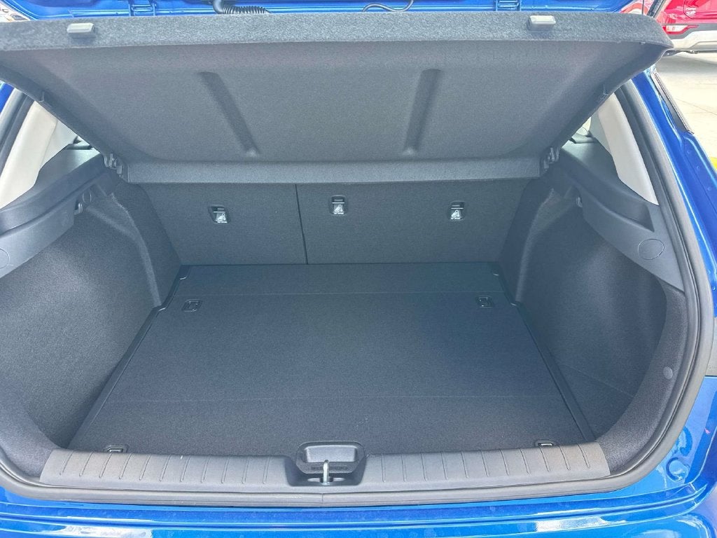2026 Kia K4 Hatchback EX