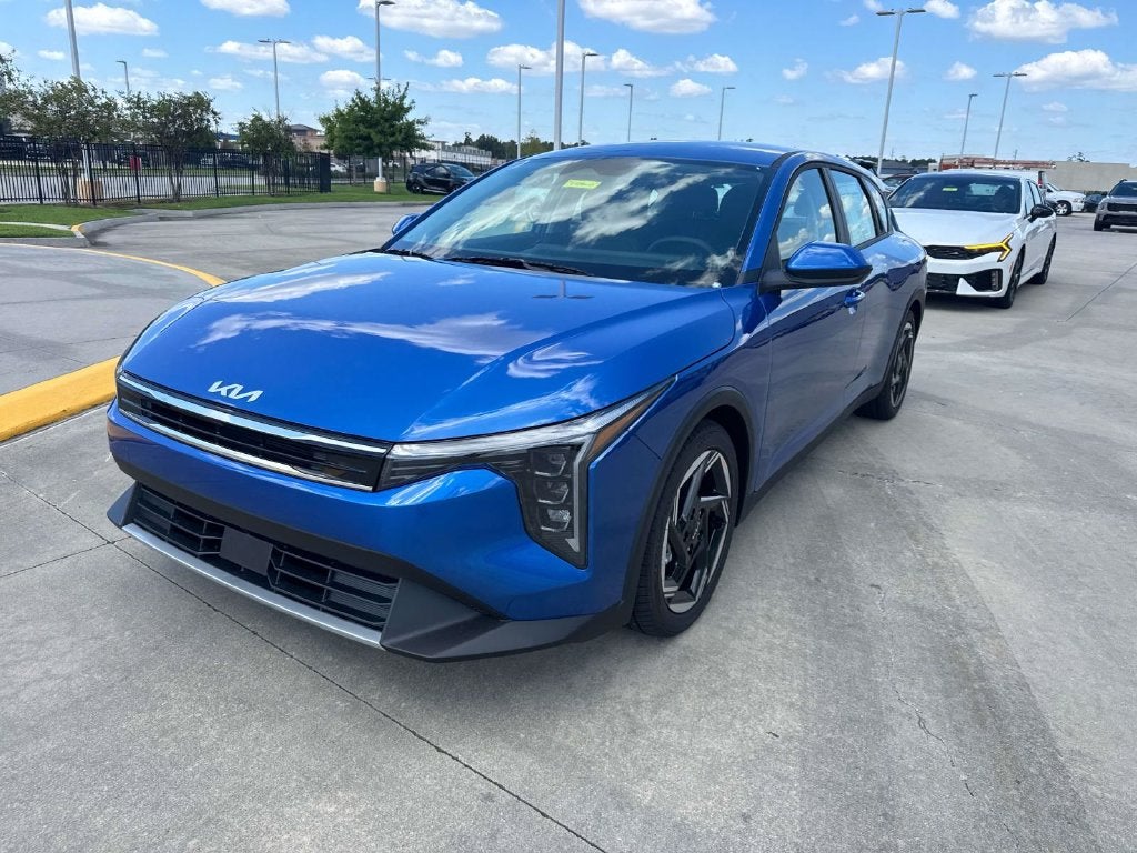 2026 Kia K4 Hatchback EX