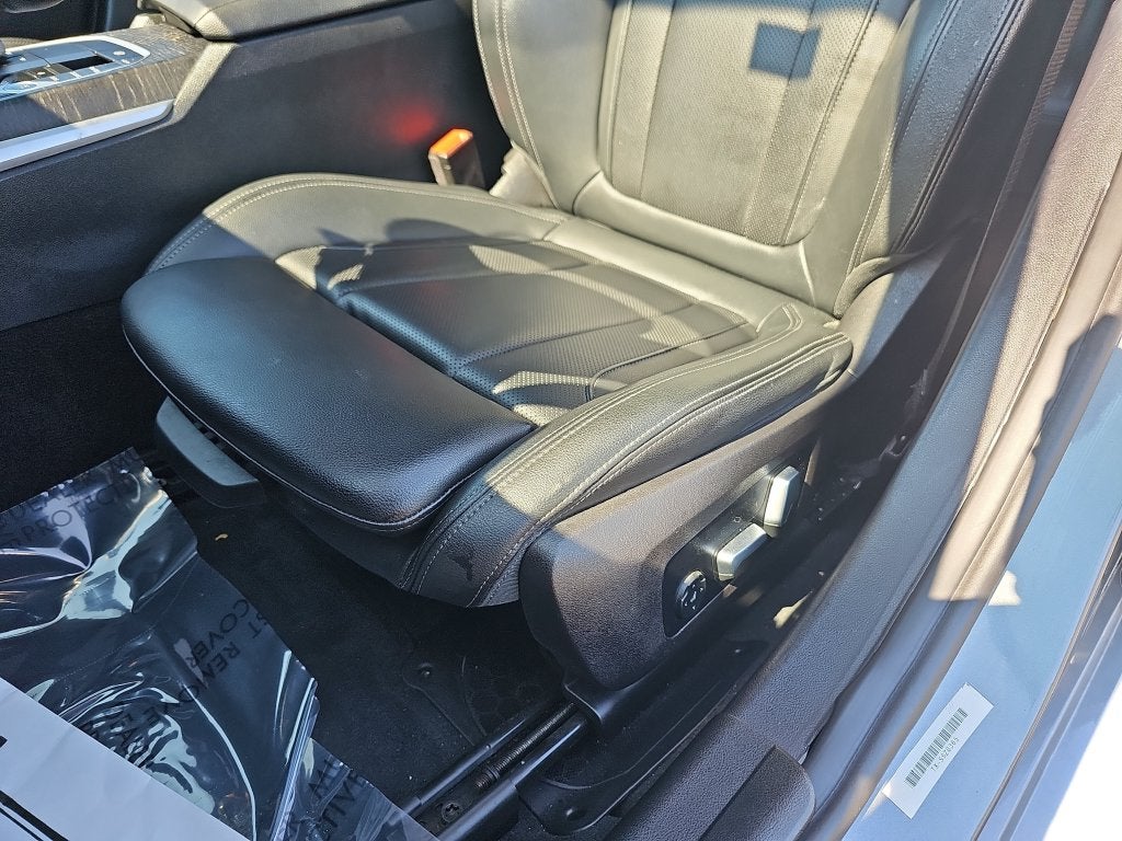 2023 BMW 3 Series 330i