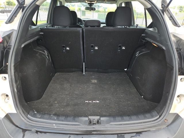 2020 Nissan Kicks S