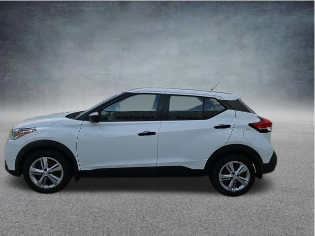 2020 Nissan Kicks S