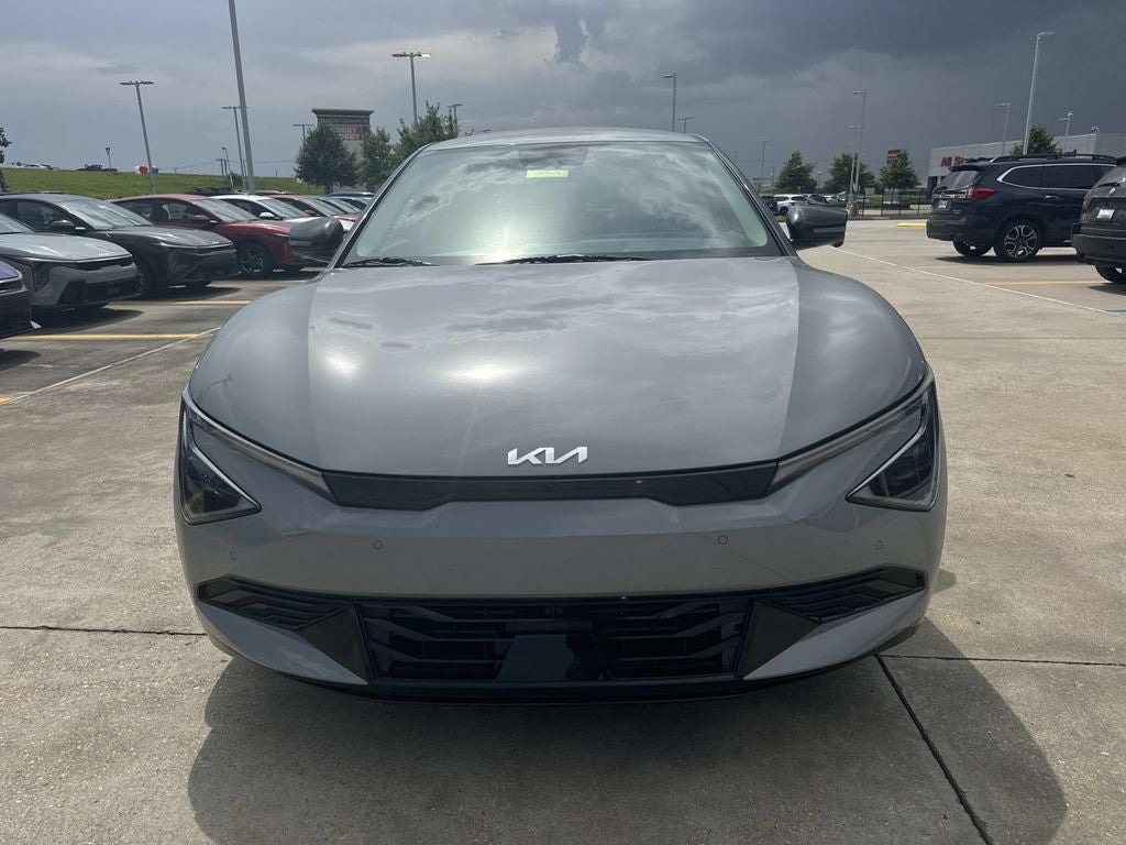 2026 Kia EV6 Wind