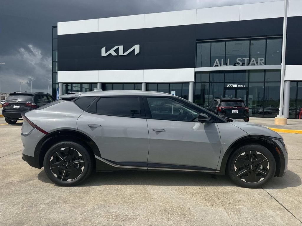 2026 Kia EV6 Wind