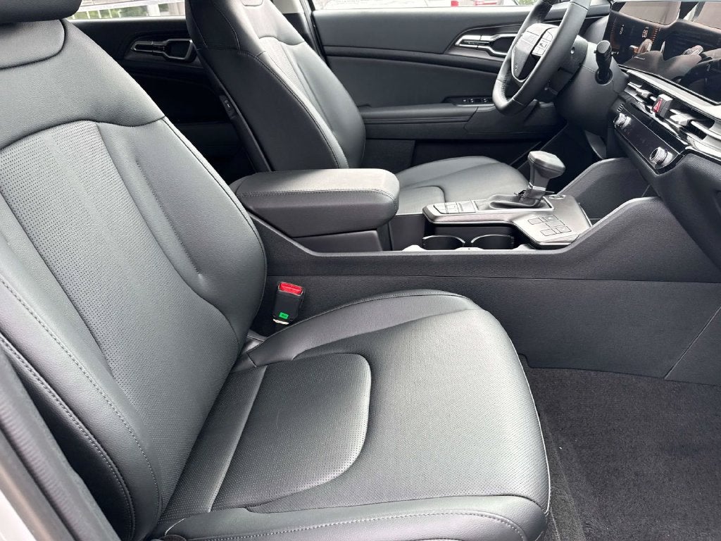 2027 Kia Sportage EX