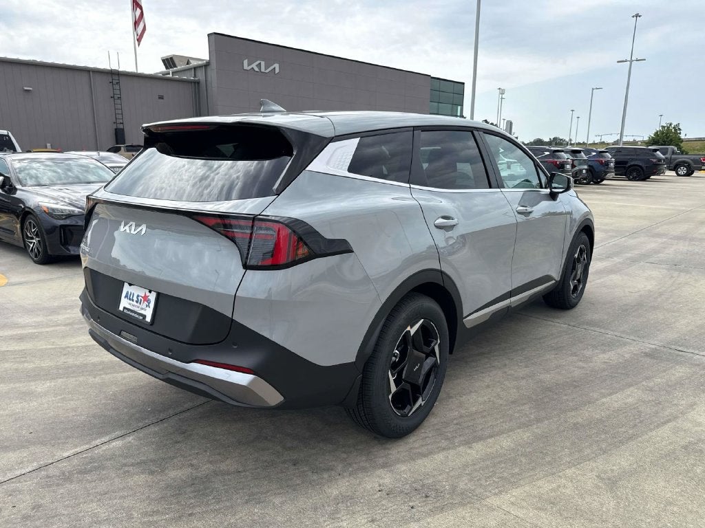 2027 Kia Sportage EX