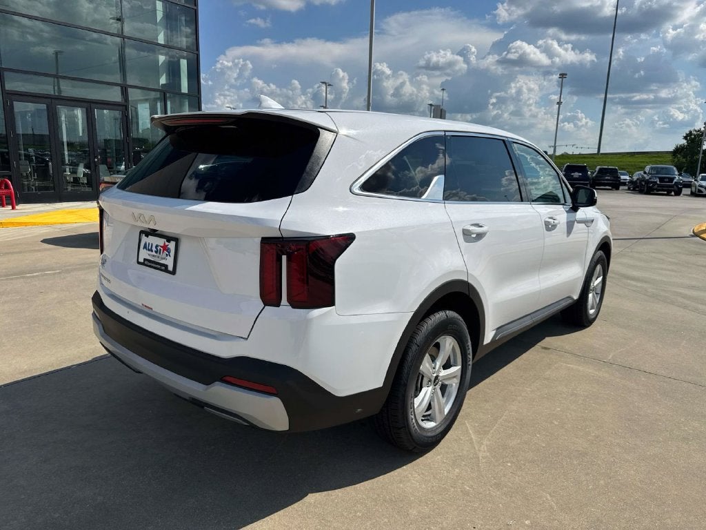 2026 Kia Sorento LX