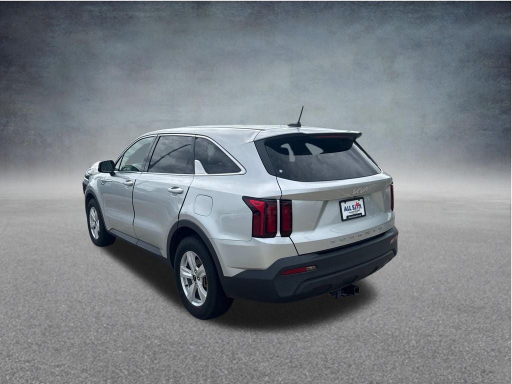 2022 Kia Sorento LX