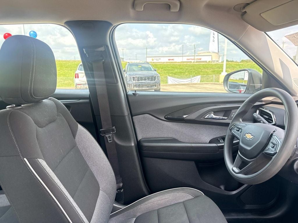 2023 Chevrolet TrailBlazer LS