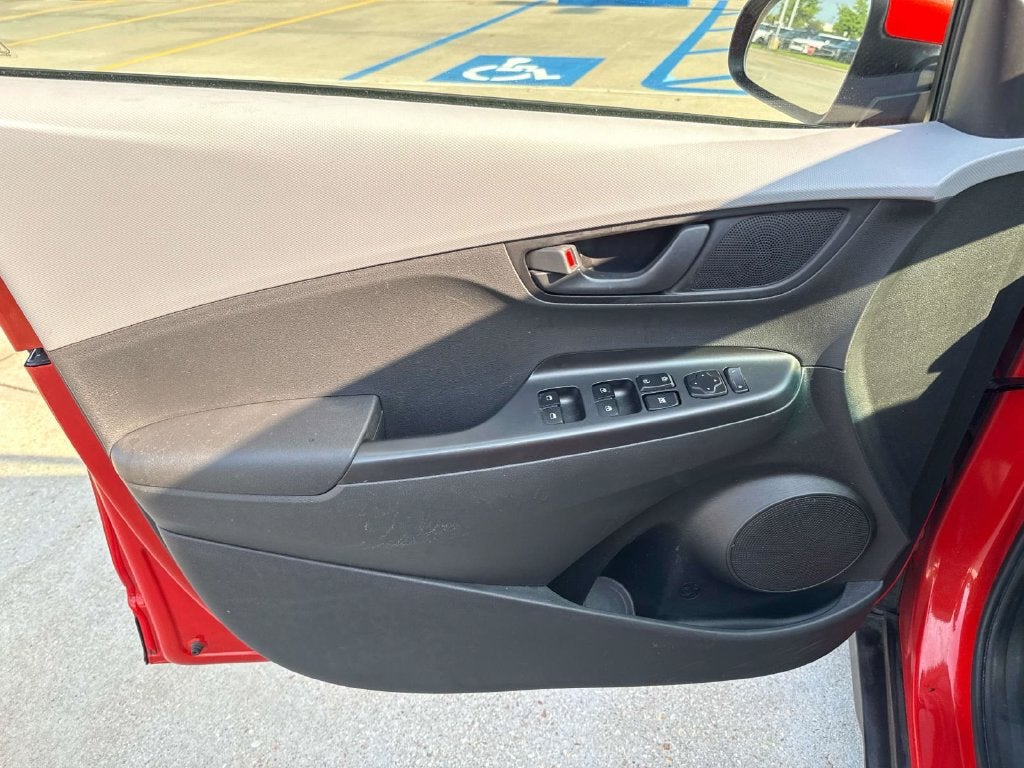2020 Hyundai Kona SEL