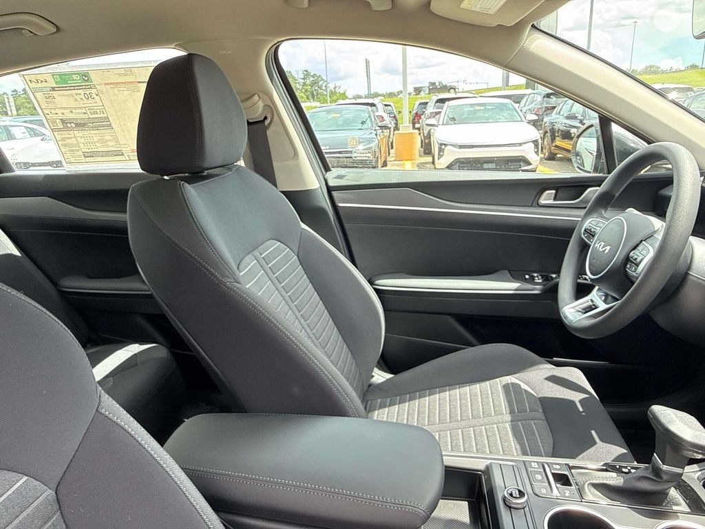 2026 Kia K5 LXS