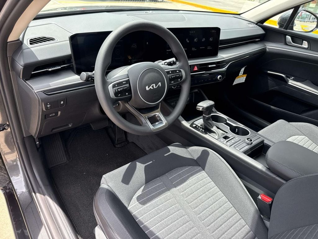 2026 Kia K5 LXS