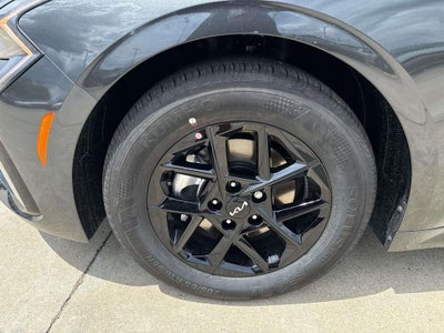 2026 Kia K5 LXS