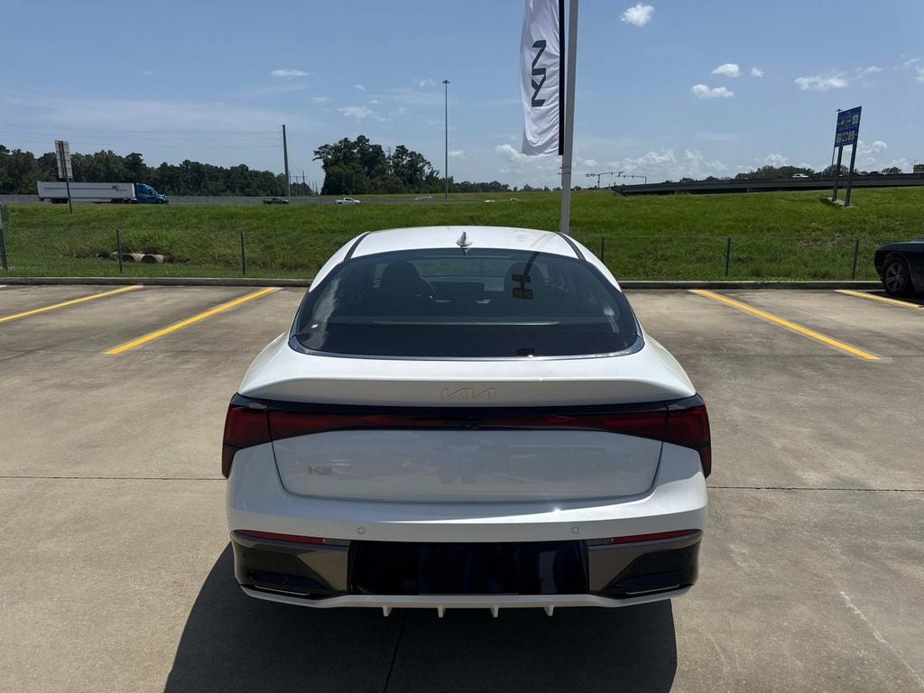 2026 Kia K5 LXS