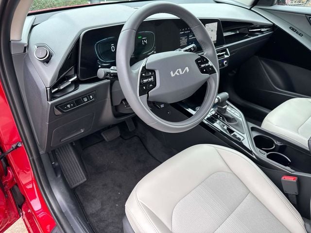 2025 Kia Niro EX