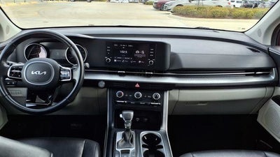 2024 Kia Carnival LX