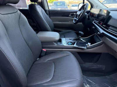 2027 Kia Carnival MPV LXS