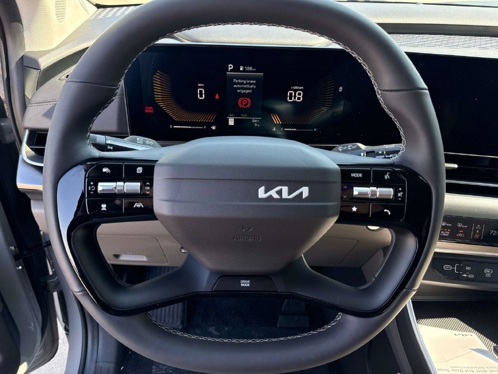2027 Kia Carnival MPV LXS