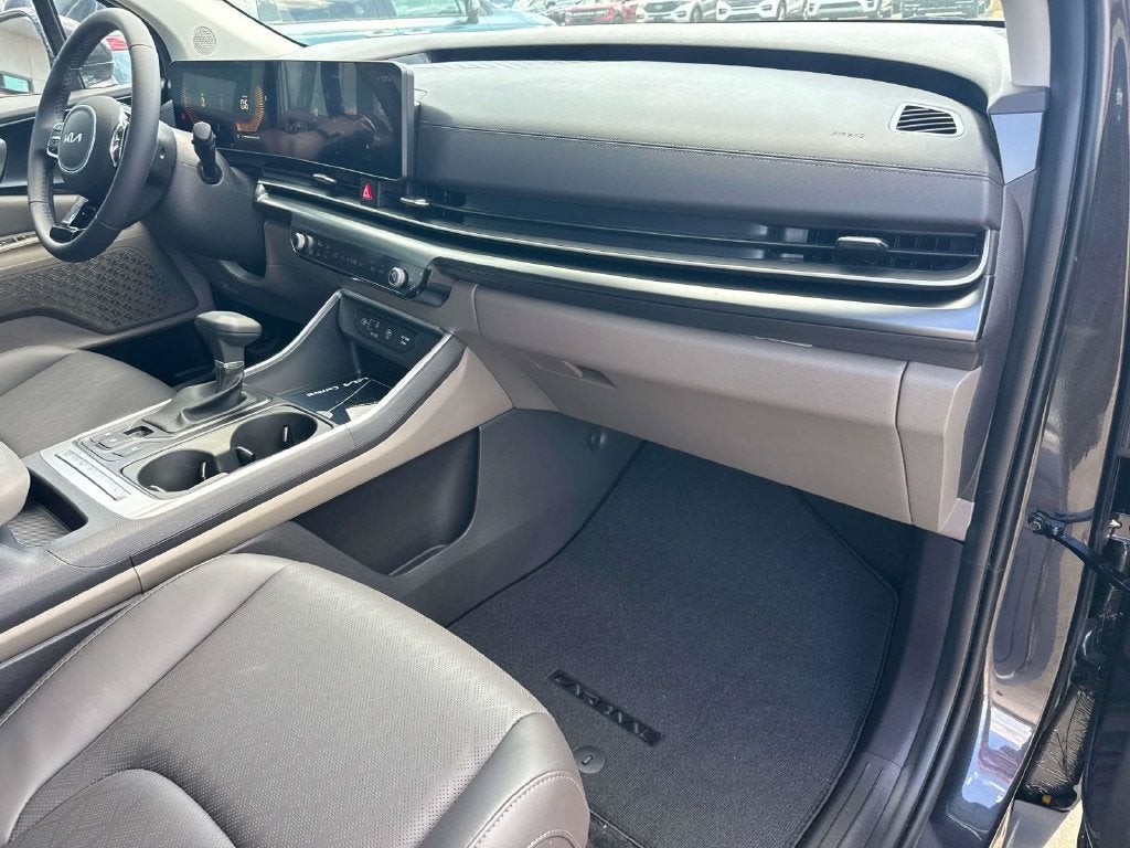 2026 Kia Carnival MPV LXS