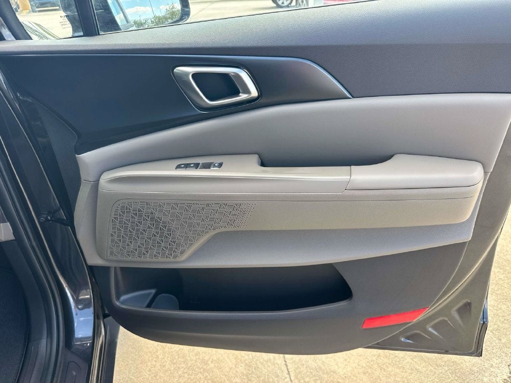 2026 Kia Carnival MPV LXS