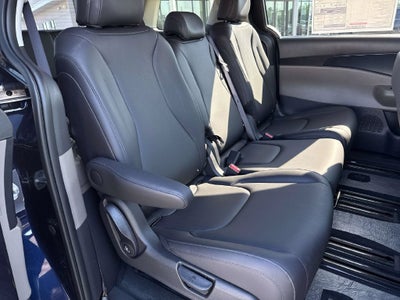 2027 Kia Carnival MPV LXS