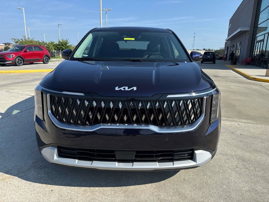 2027 Kia Carnival MPV LXS